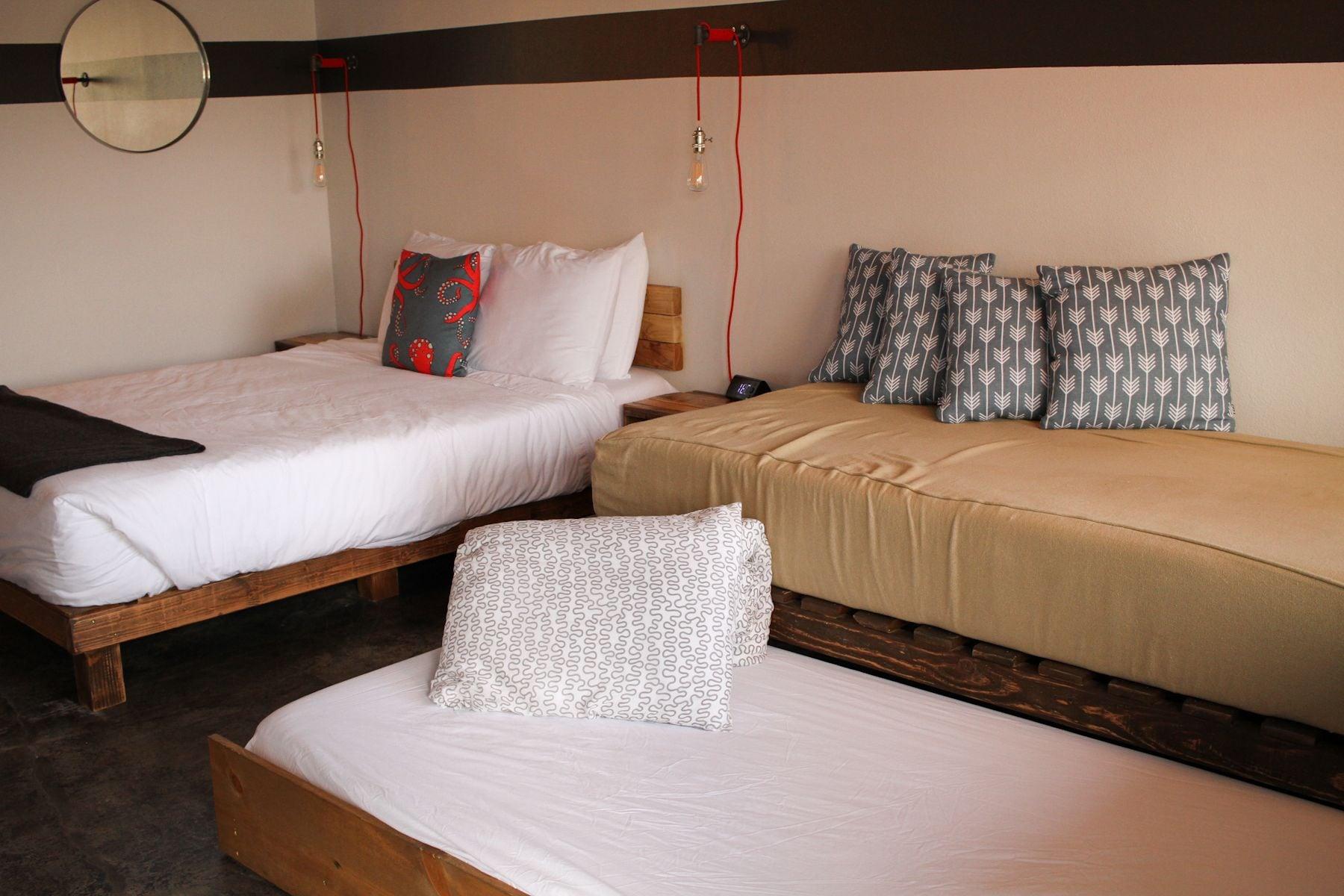 Ashore Hotel Seaside Bagian luar foto